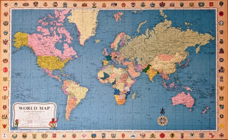 World Map 1984. 300 piece jigsaw.